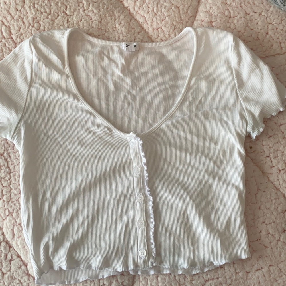 Garage Low Neck T-Shirt
